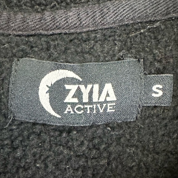 ZYIA Active Hooded Slight Crop Black Activewear Sweatshirt Size Small - Picture 5 of 7